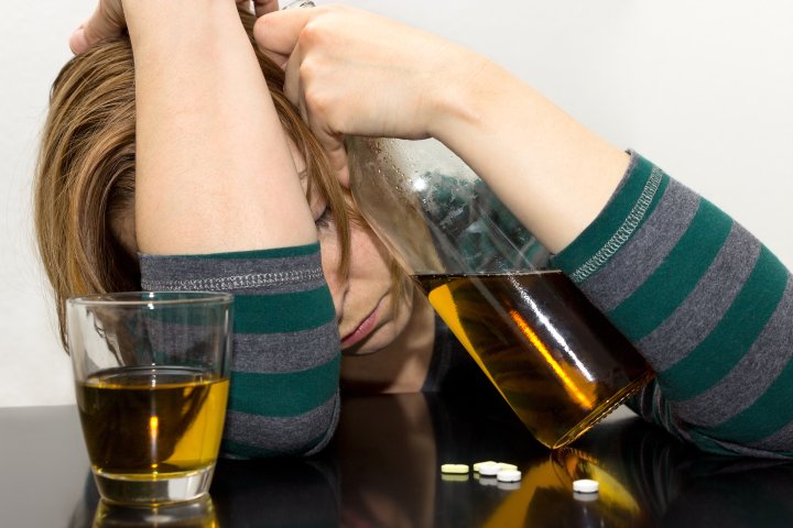 Изображения женского алкоголизма